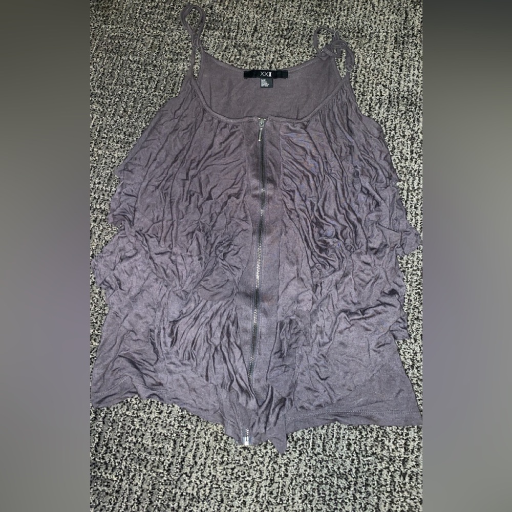Gray flowy zippered down going out top